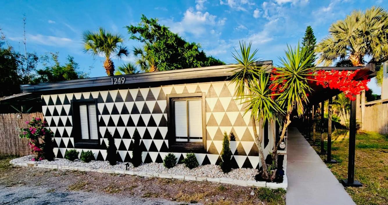 Beach Bungalow By The Sea 2 Cocoa Beach Exteriör bild
